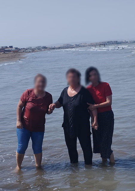 Samila gets baptised after encountering Jesus through YouTube video posted by Open Doors